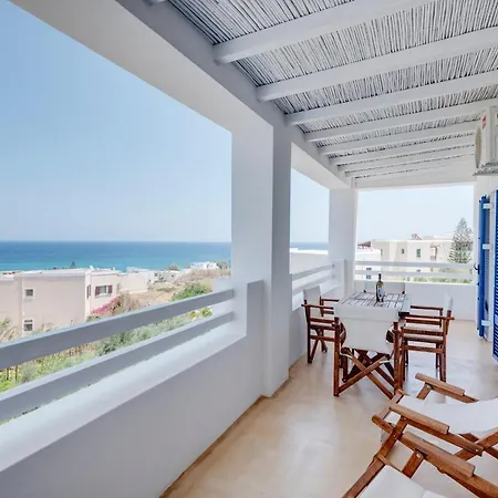 Ven Al Mar Apartment Azolimnos